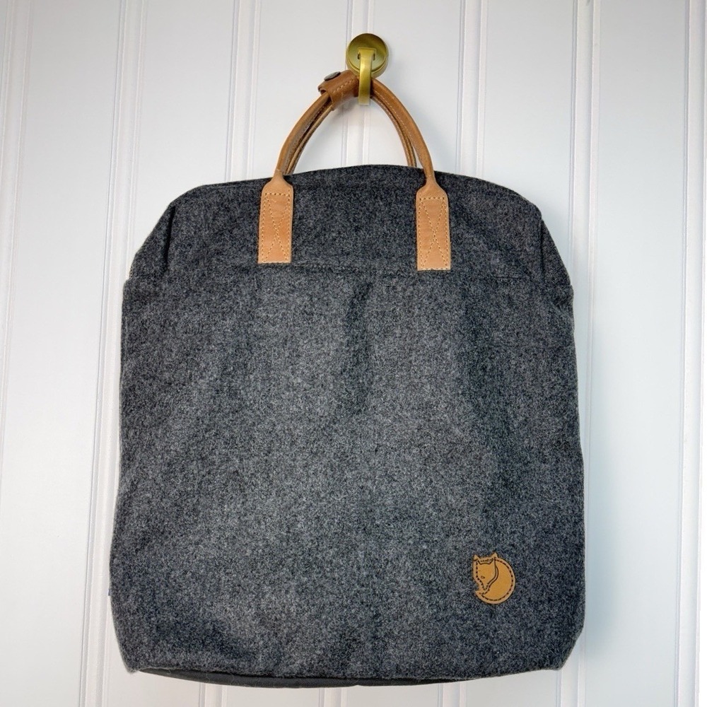 Fjällräven Norrvåge Wool Backpack for 15" Laptop Black Gray W/ Padded Partitions